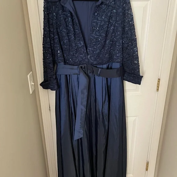 Alex Evenings Blue Lace Maxi Dress - Picture 2 of 4
